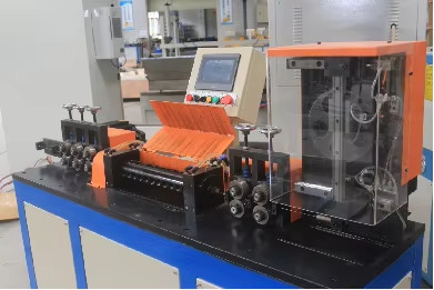 HWASHI 1.1mm-9mm High Speed Steel Draad rechtmachine,Automatische draad rechtmachine en snijmachine