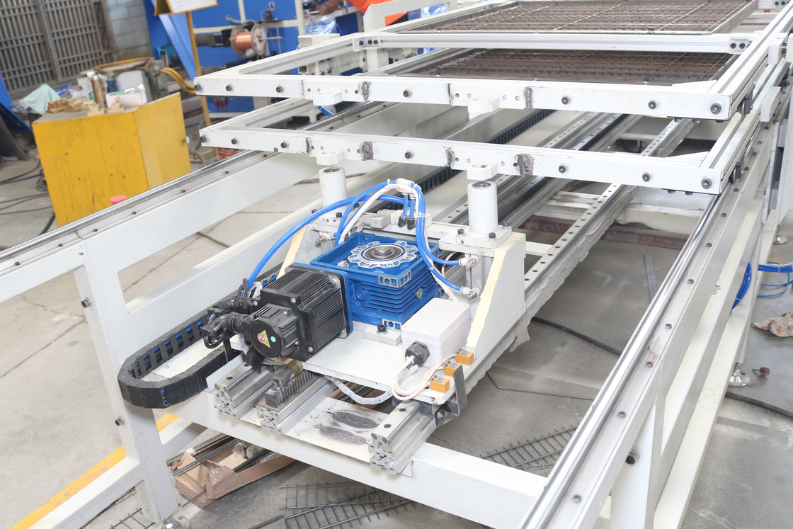 Hwashi Upgrade uw productieproces met Automatische Kooien Lasmachine voor Wire Mesh Deck Shelving
