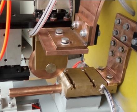 HWASHI Seam Welding Machine voor verschillende toepassingen 75KVA 26500A Stabiel en lassen Sterke en consistente lassages