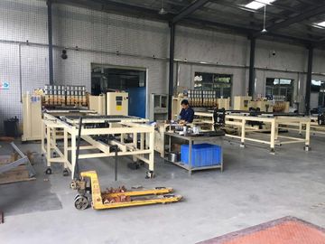De volledige Automatische Elektrische Gelaste Machines van het Draadnetwerk met 400A-Ingangsstroom, Lange Levensduur